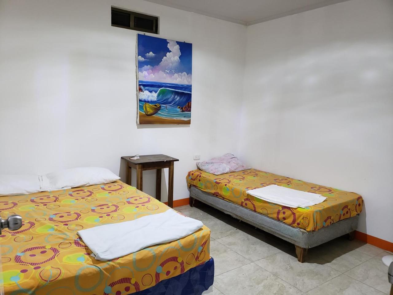 Happy House Hostal San Juan del Sur Exterior foto